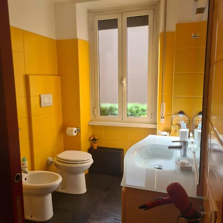 Apartment Red Moon House - Tra Policlinico E Piazza Bologna *