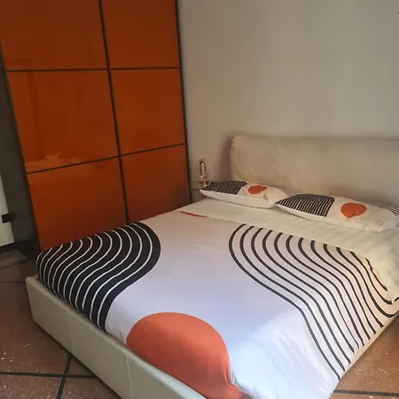Red Moon House - Tra Policlinico E Piazza Bologna Apartment