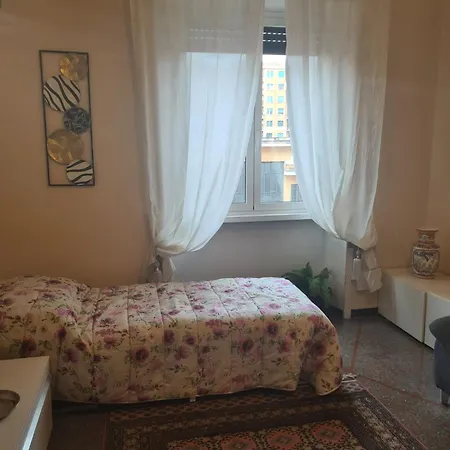 Red Moon House - Tra Policlinico E Piazza Bologna Roma