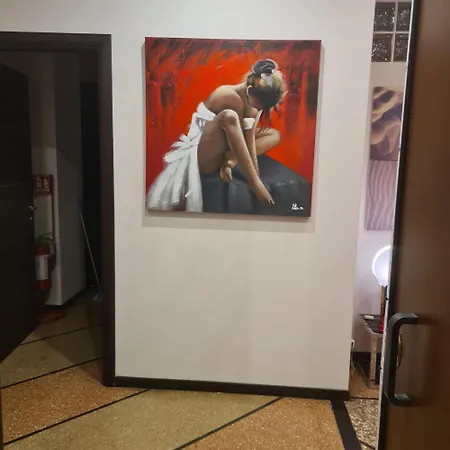 Red Moon House - Tra Policlinico E Piazza Bologna Apartment Rom